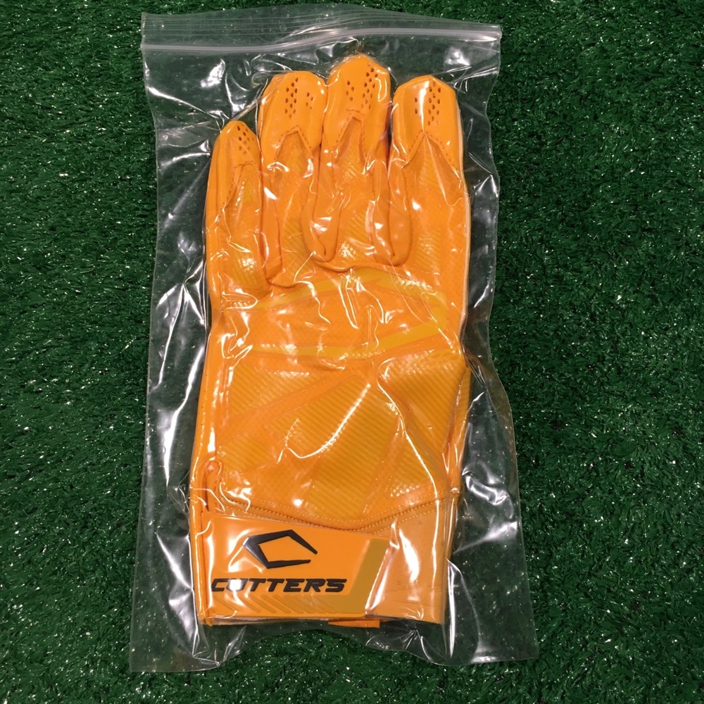 NEW CUTTERS REV PRO 4.0 WR FOOTBALL GLOVES XL